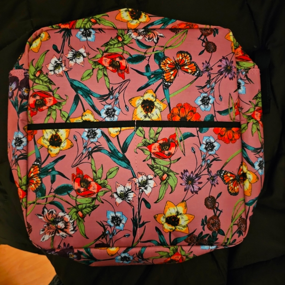 Nova Rolling Walker Bag